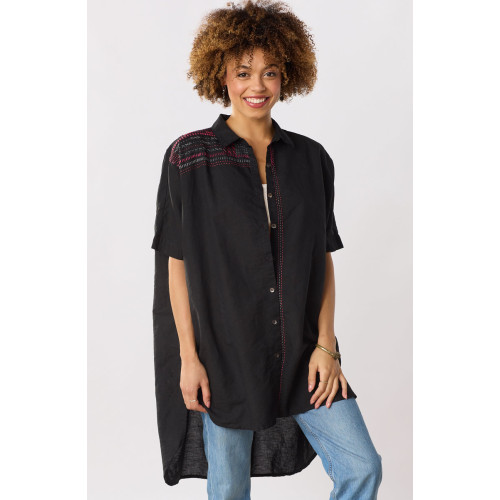 Hanifa High-Low Hem Big Shirt - Black Hanifa High-Low Hem Big Shirt - Black